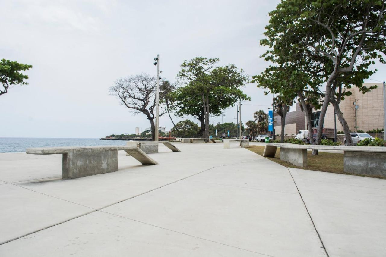 Malecon Premium Rooms & Hotel 聖多明哥 外观 照片
