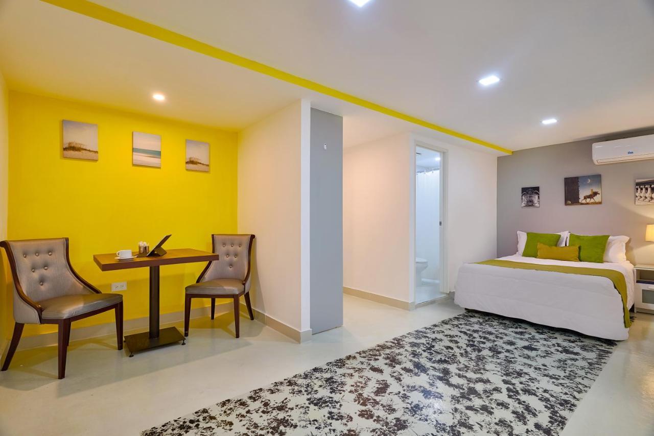 Malecon Premium Rooms & Hotel 聖多明哥 外观 照片